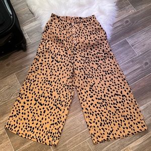 Cheetah print Capri Wide Leg Pants